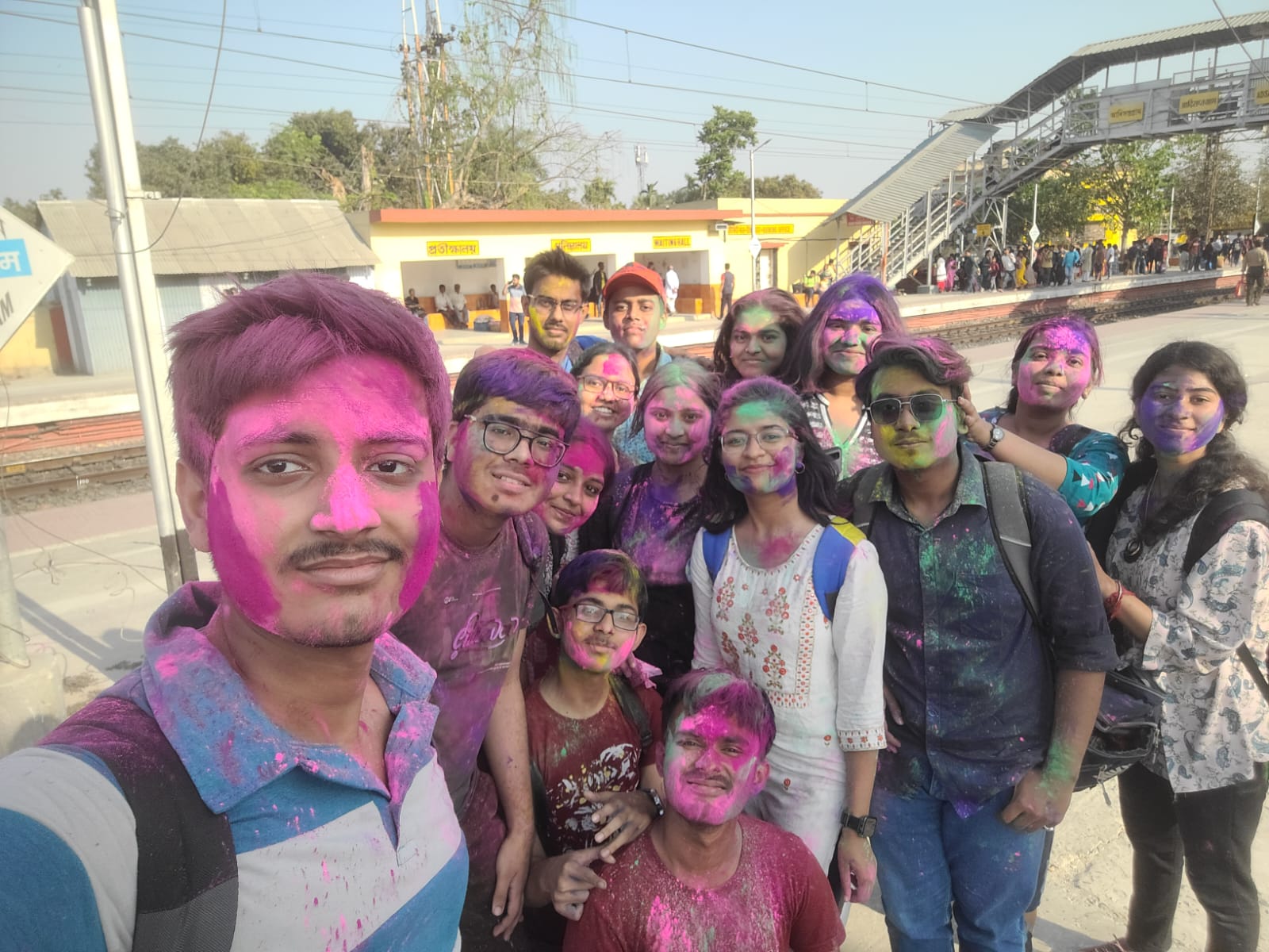 holi2023 Img